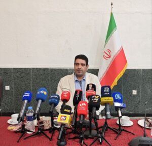 مجمع تشخیص، تعیین تکلیف نیروهای شرکتی را متوقف کرد